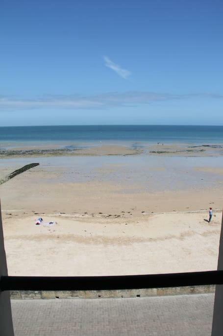 On The Beach Saint-Aubin-Sur-Mer  Buitenkant foto